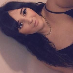 Meet your Posher, Vlora